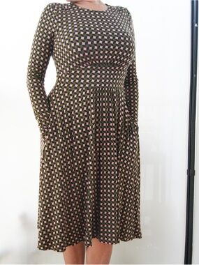 Boden Women's Long-Sleeve Geometric Print Dress in Olive and Pink